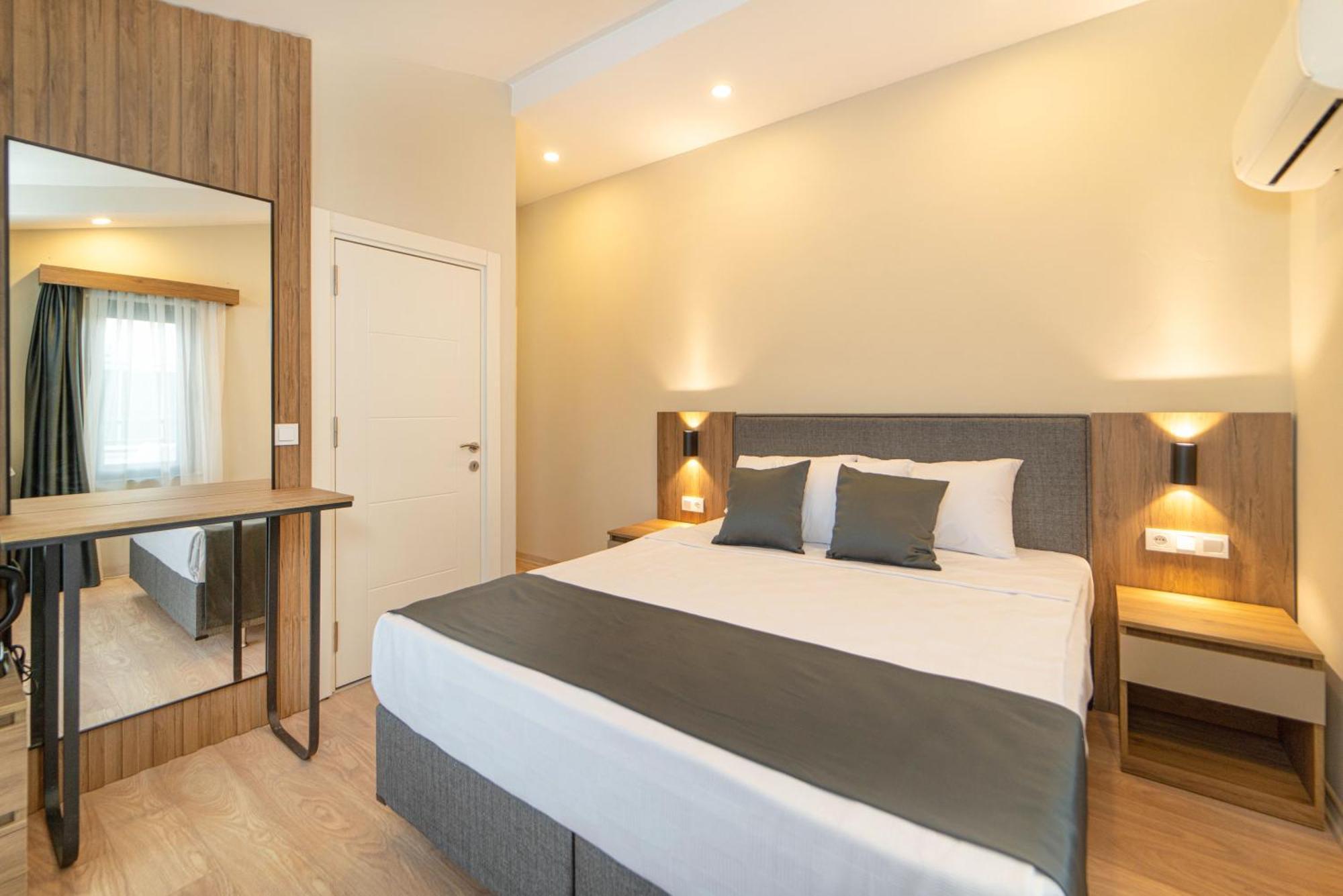 Deniz Boutique Hotel Antalya Exterior photo